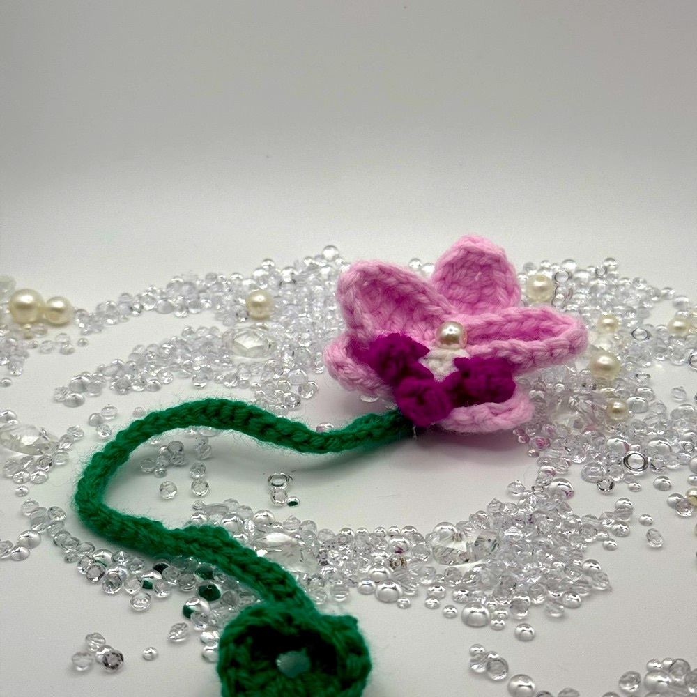 ✨🤍Handmade Crochet Orchid Keychain/Bookmark/Purse or Car Mirror Accessory🤍✨